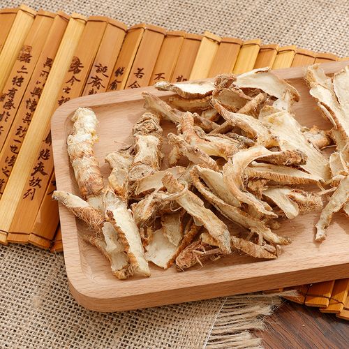 一,知母的功效知母具有清热燥湿,滋阴降火,利水消肿等功效.