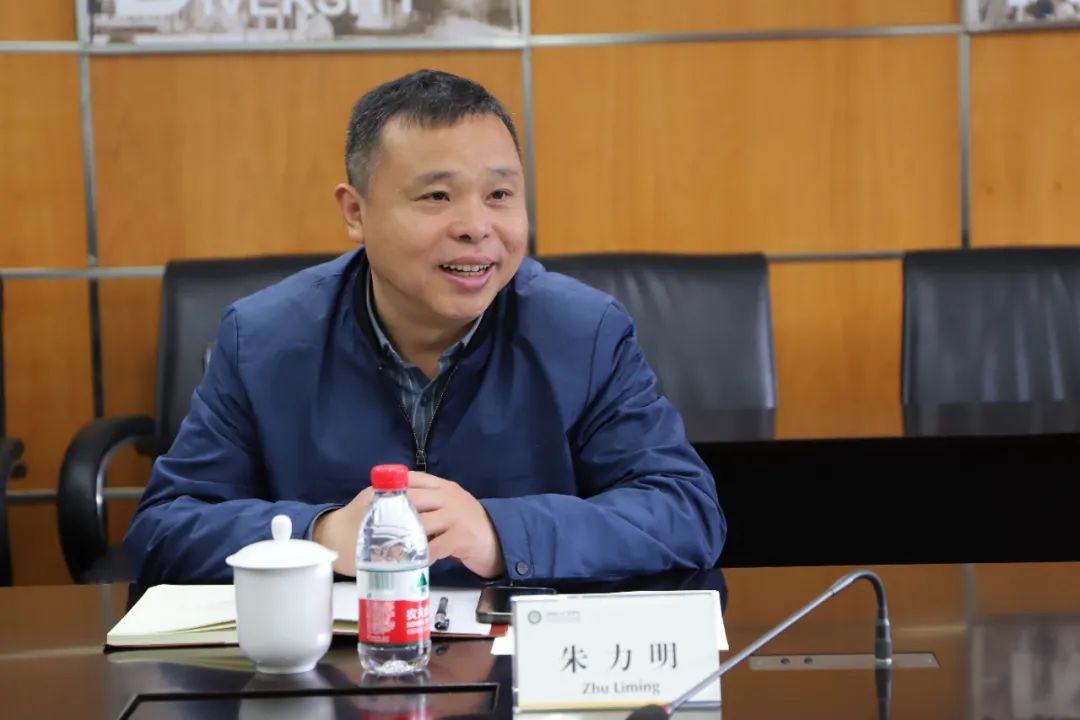 在座谈会上,魏航书记对朱力明书记一行的到来表示热烈欢迎.