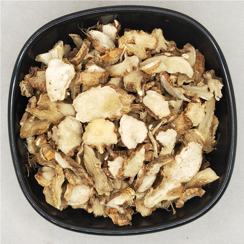 二,知母的应用知母在中医临床中具有广泛的应用,主要用于治疗以下几种