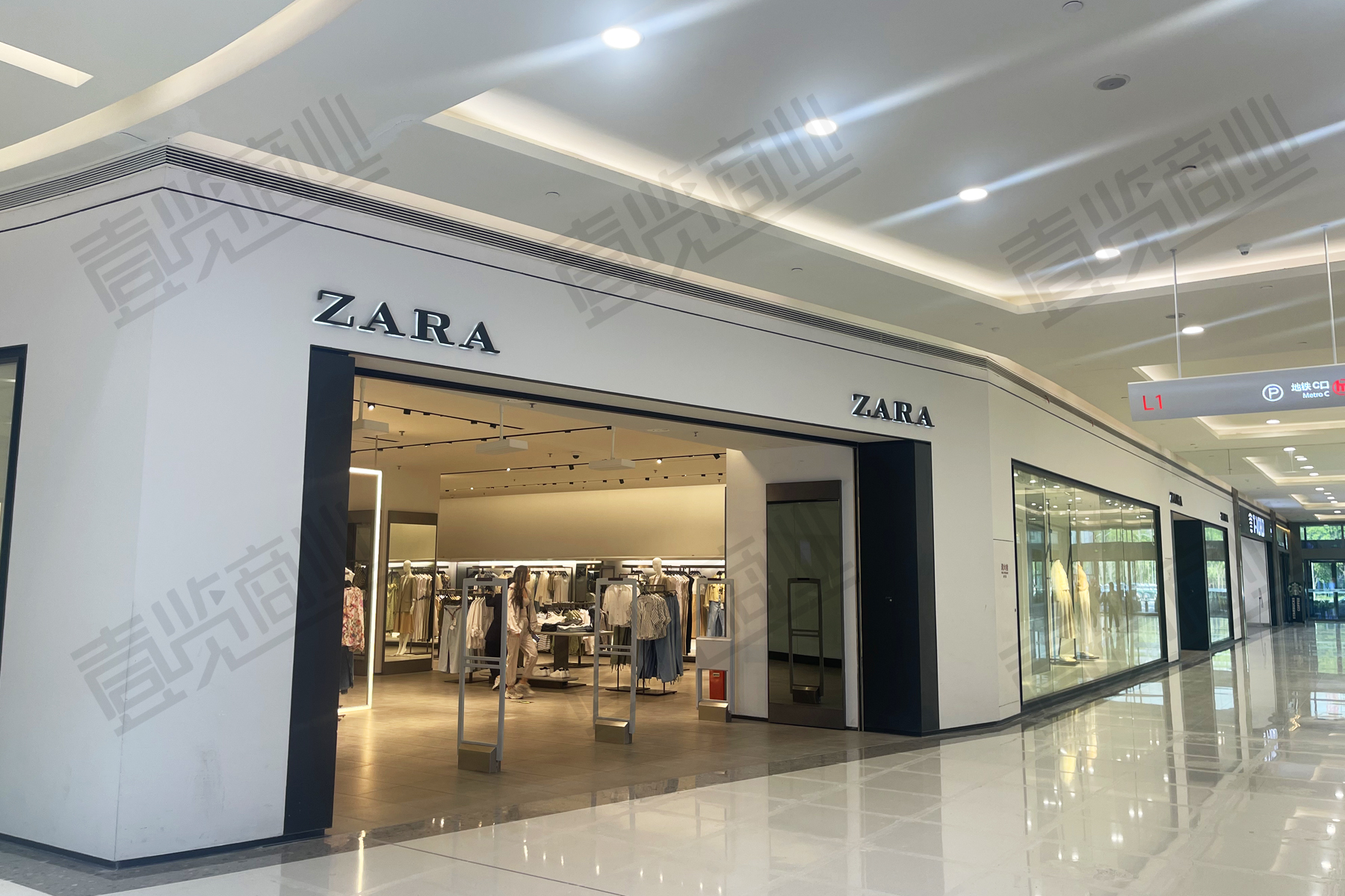 ZARA店图片