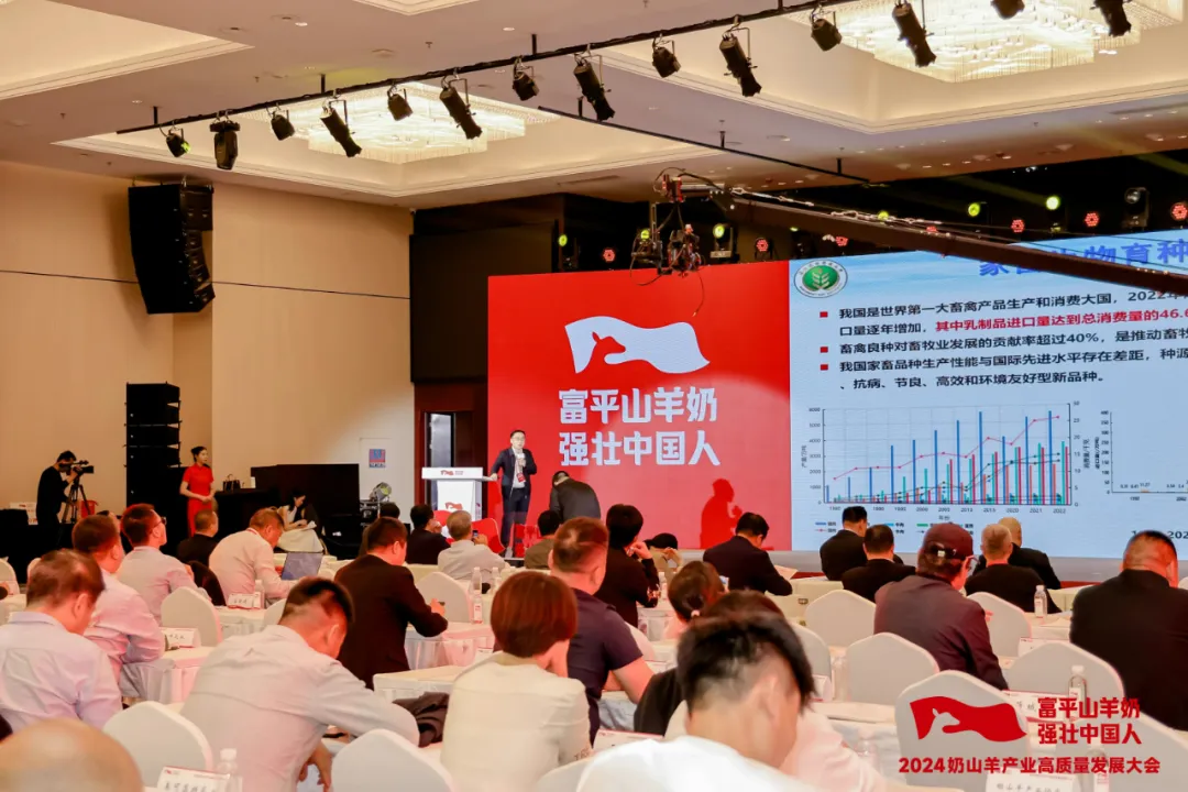 关键技术,加快现有品种遗传改良,加强建设育种支撑体系,培育高产,优质