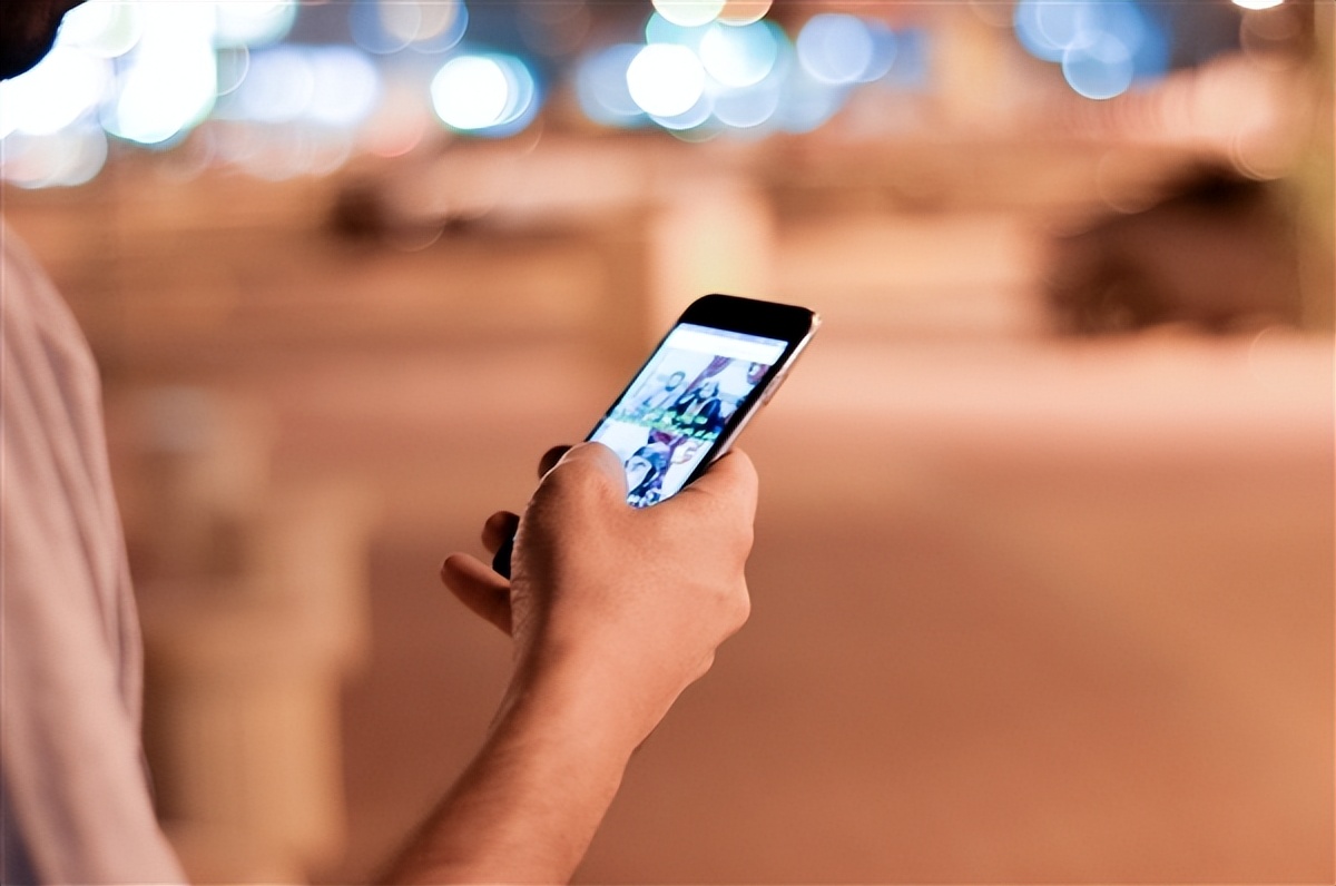 新中付移动支付终端_终端支付是什么_移动支付终端机