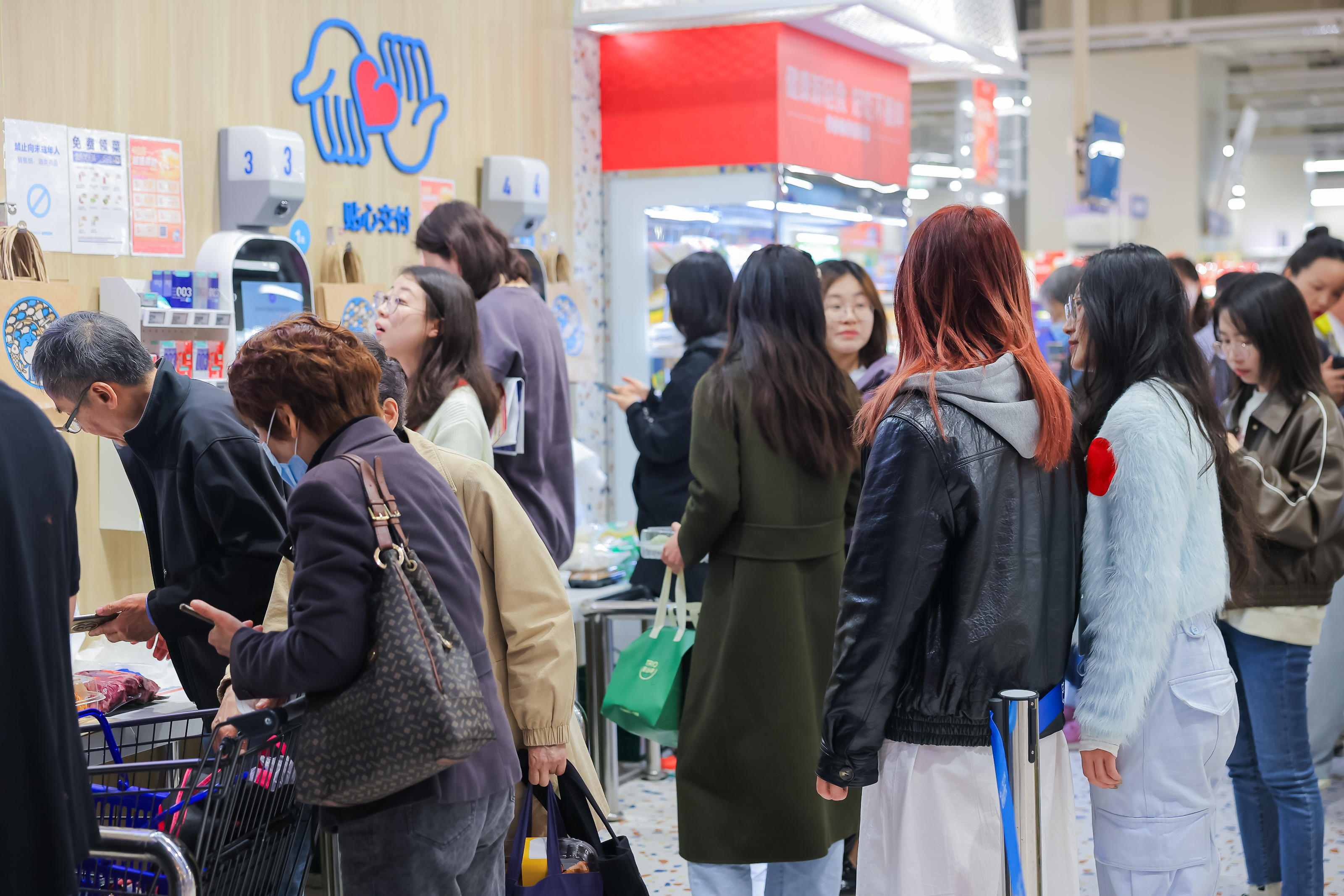 盒马鲜生博荟店正式开业今年上海开出的首家门店