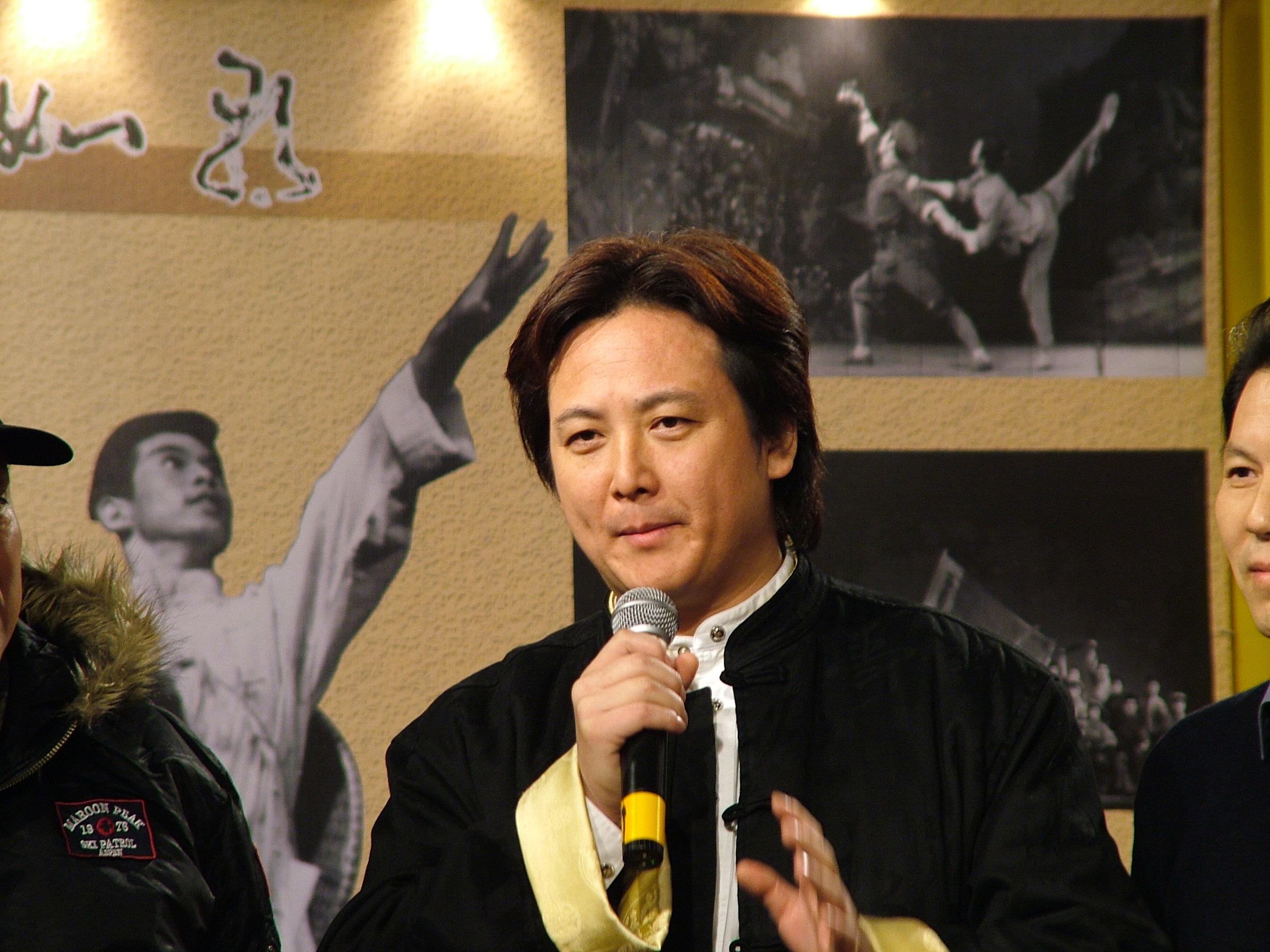 新七侠五义演员现状主演锦毛鼠张多福已转型成实力导演