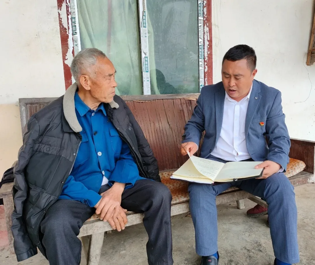 同心众志头雁领航丨张小兵立足家乡谋发展凝心聚力促建设