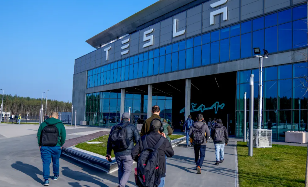 特斯拉裁员干脆利索仅需5分钟就完事最高补偿n3