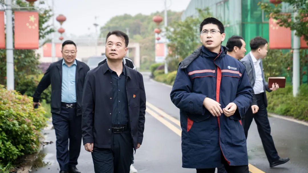 孙伟书记莅临运鸿集团:携手运鸿大健康园共绘合作发展新蓝图