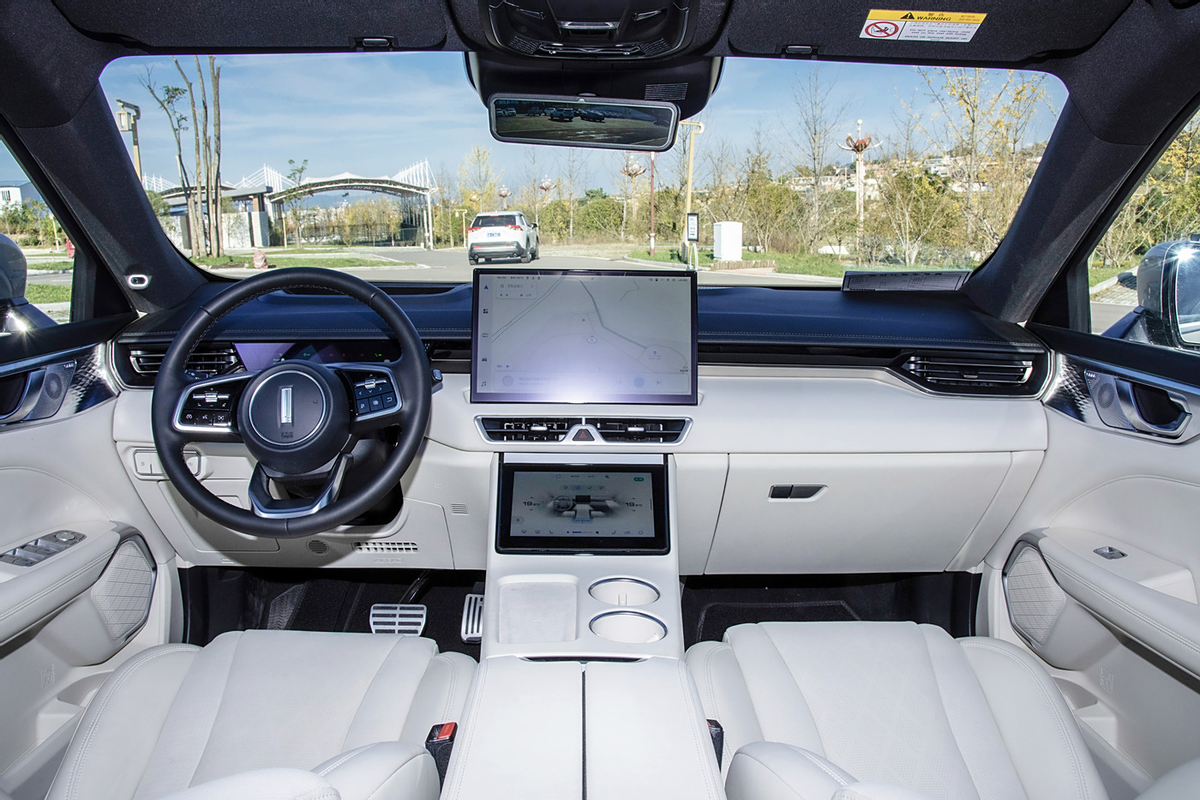 售价23.88万元,搭载hi4混动,魏牌新摩卡进阶上市