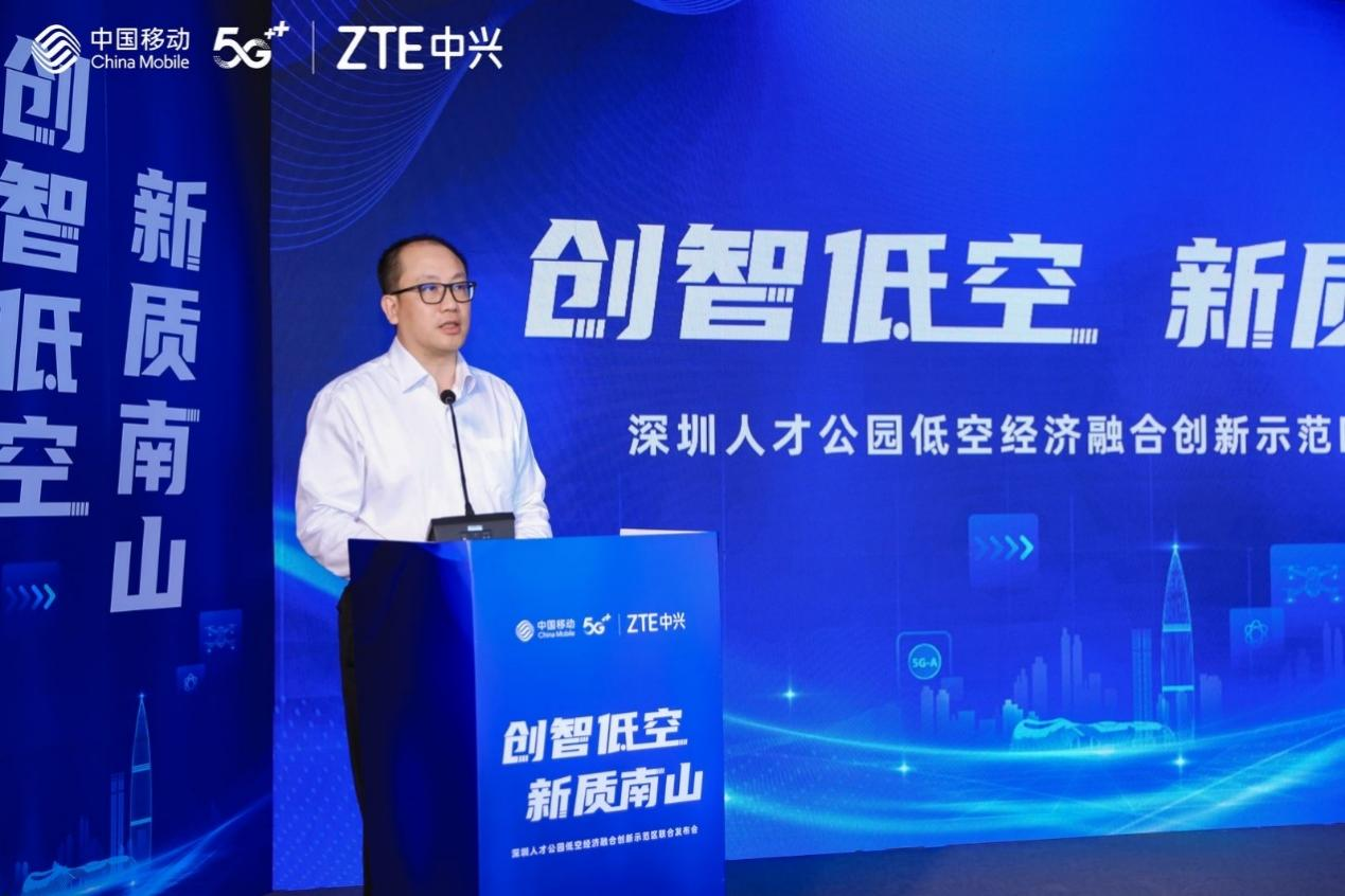 领先的自收发,多通道,高阵列设备规模组网的空地一体化通信感知网络