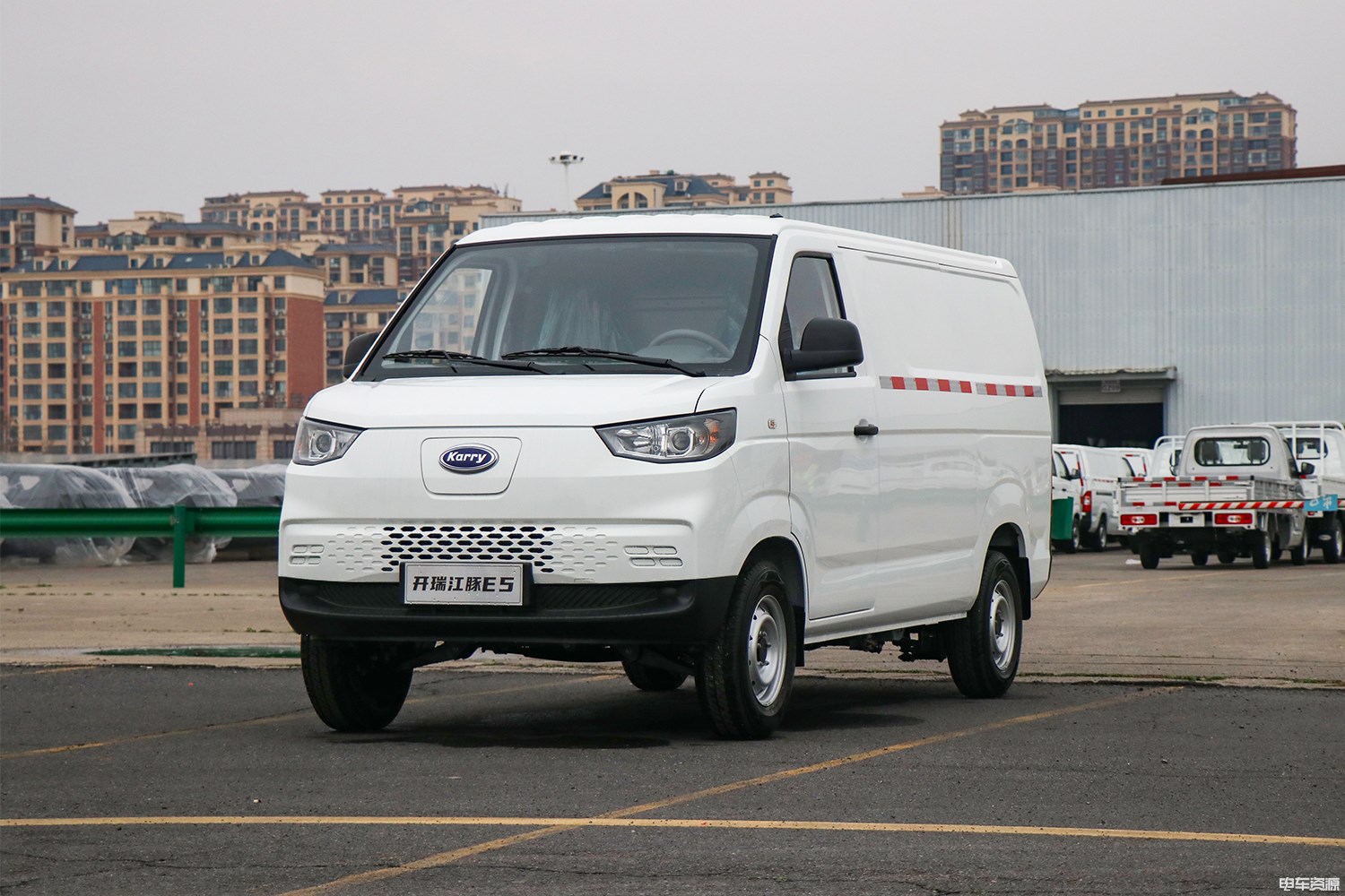 "油电同价"真来了 开瑞江豚e5即将上市|新车抢先看