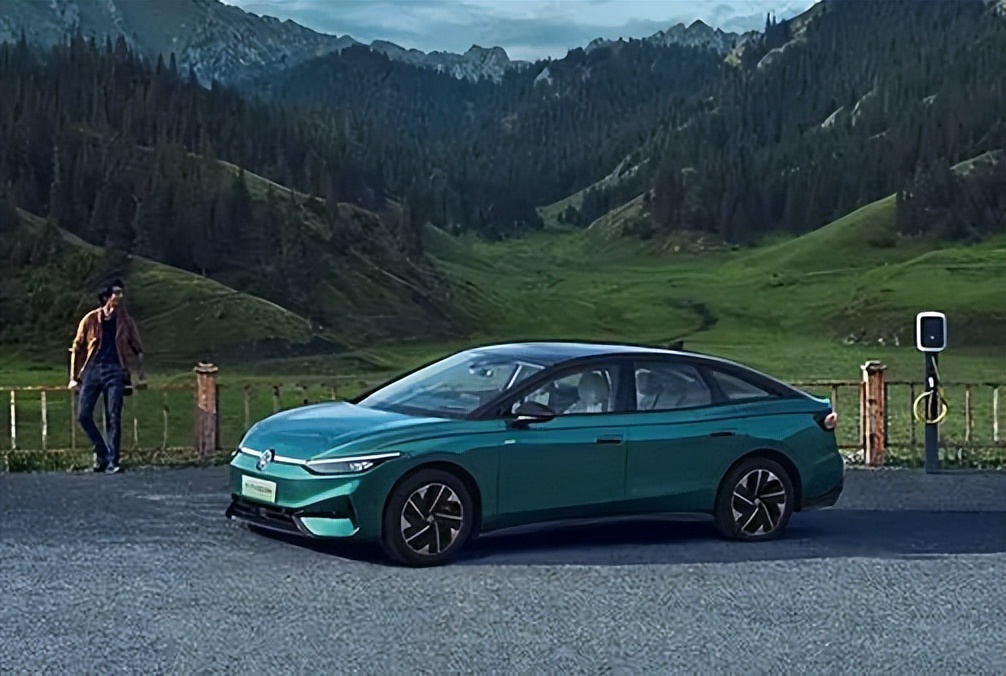 蔚来理想极氪这么多新势力造车?大众究竟看上了小鹏什么