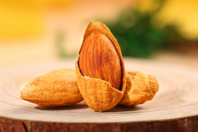 疆果果莎车大巴旦木仁:新疆核心产区孕育的坚果传奇