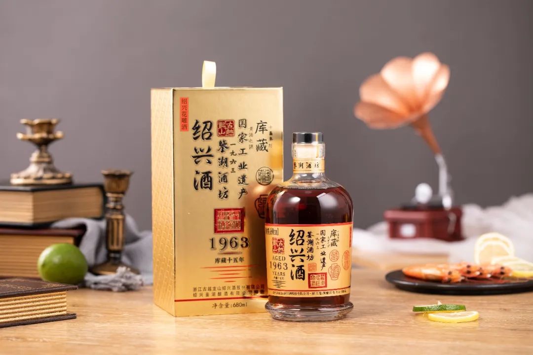 黄酒,就像那个知己,只有真正懂它的人,才能品味出其中的韵味.