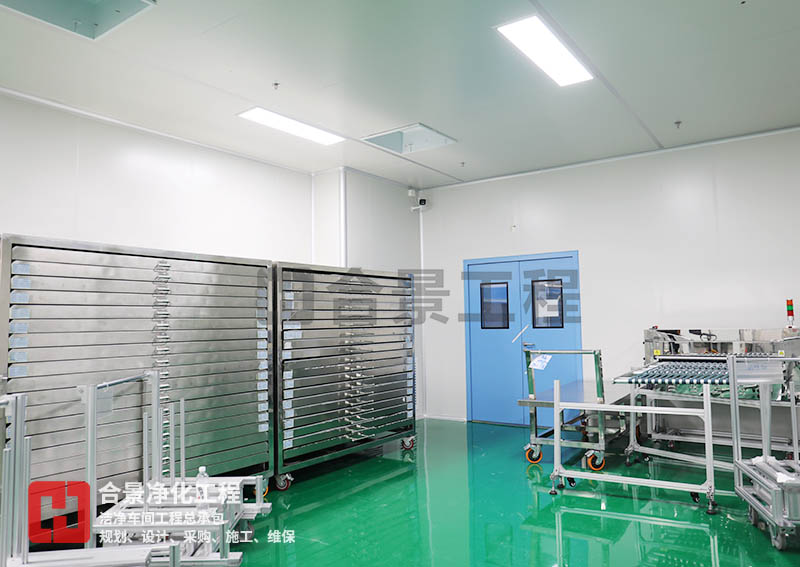 电子洁净车间施工期间,应严格控制人为生活用品房,值班室,卫生间等