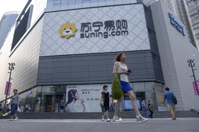 连开多家苏宁大店,61岁张近东正在走回台前