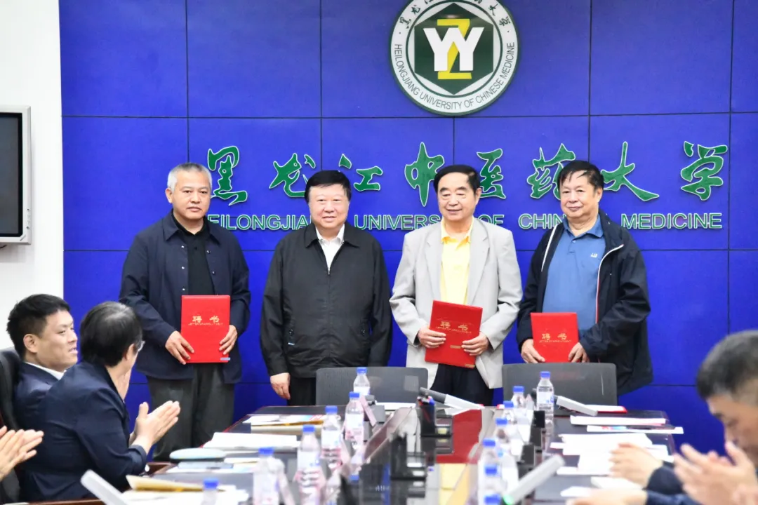 由全国名中医李敬孝教授,全国名中医孙伟正教授,黑龙江中医药大学教授