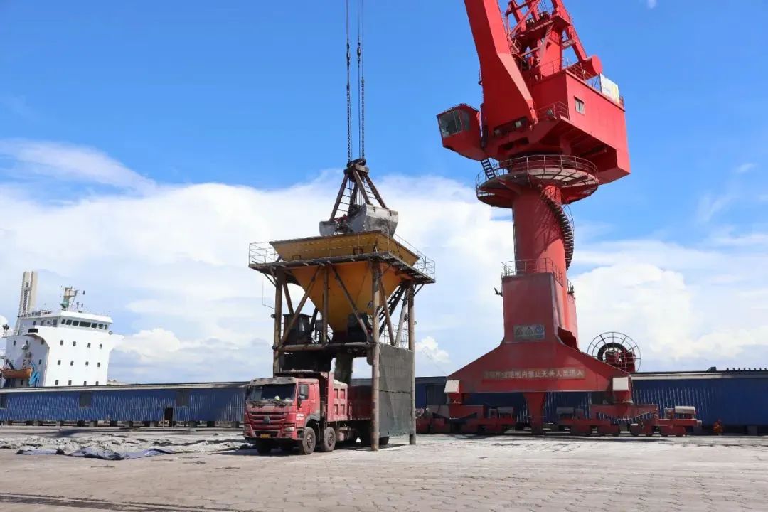 公司动态 | 锂精矿到港 回转窑点火 星之海氢氧化