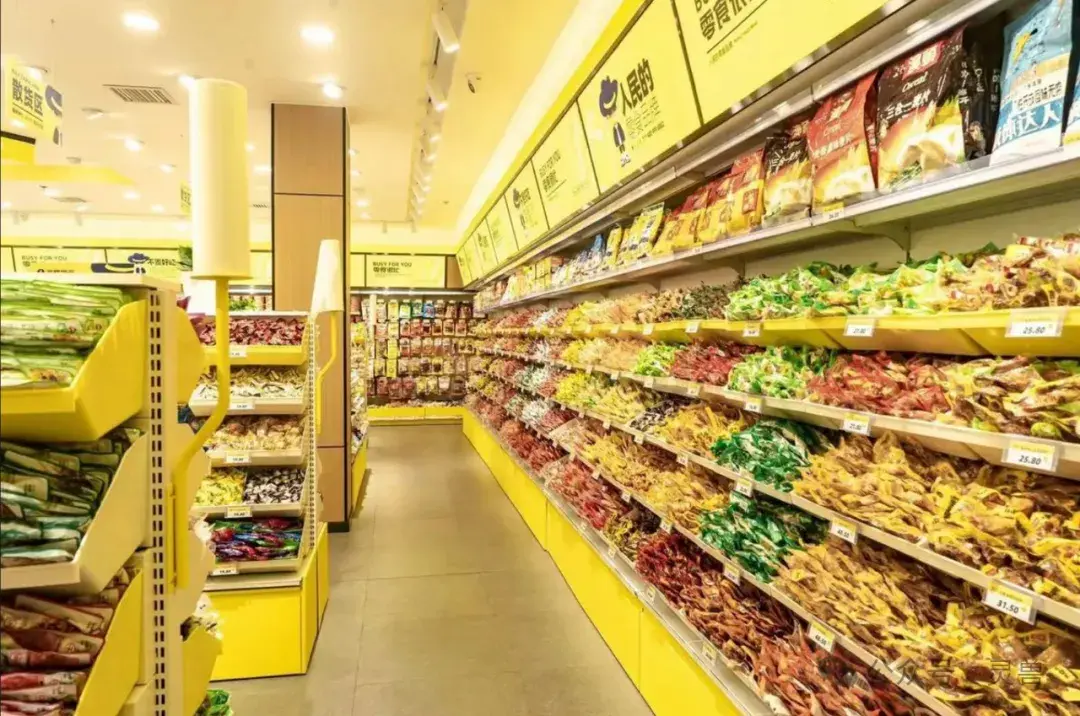 零食折扣店进入"万店规模赛",传统零食店承压