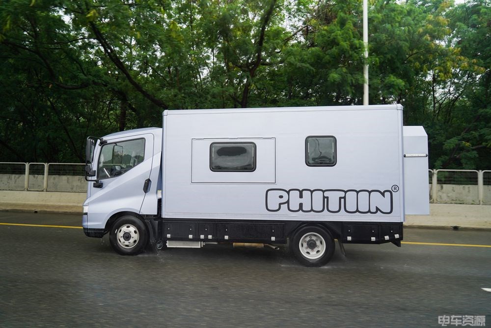 先有地基再有房 比亚迪t5dm房车专用底盘试驾