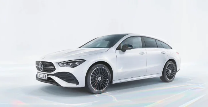 2023 年 11 月上市的奔驰 cla 五门猎跑车