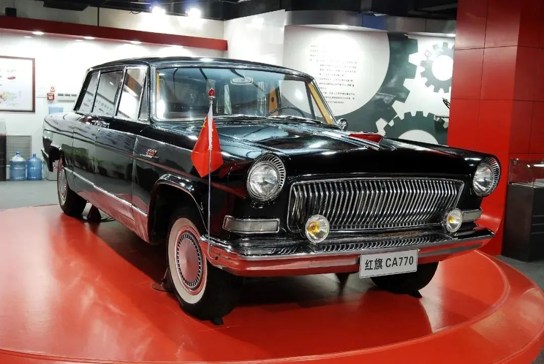 最贵国产车上市,售价718万元!