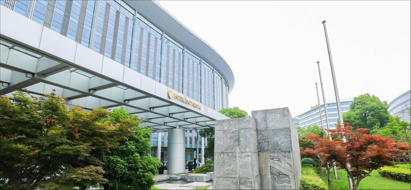 "后浪"汹涌:光伏主场的储能新军