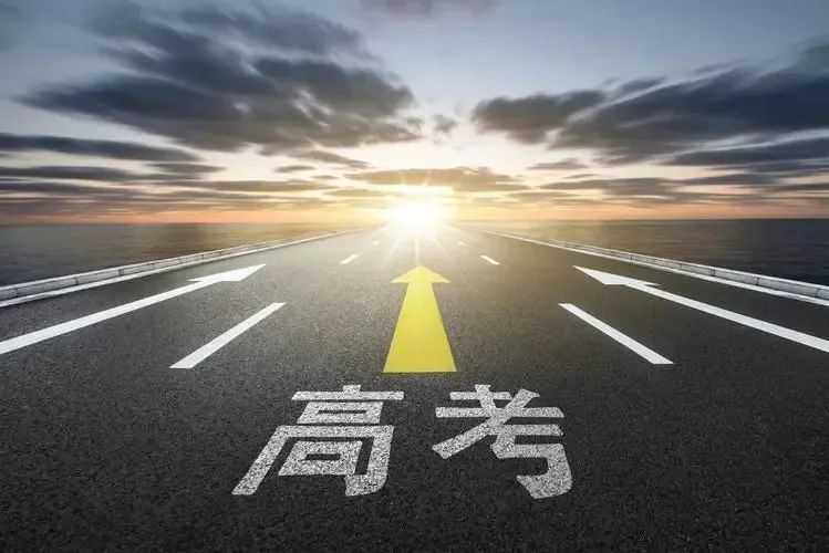 厦门人数居第一,泉州第二,福州居第三