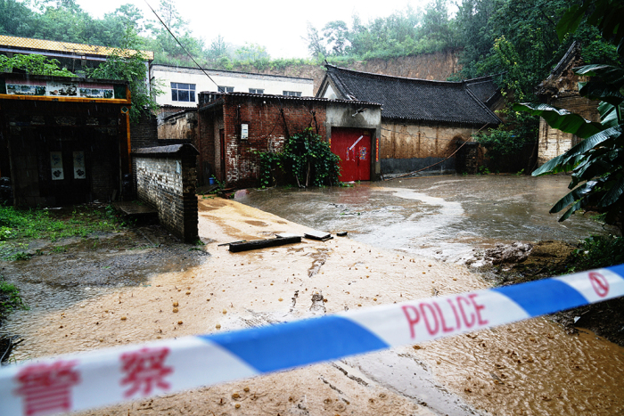 【图集】河南暴雨持续,郑州将防汛应急响应提升至三级