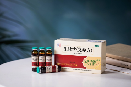 夏季炎热,胸闷气短,出汗过多可用仲景生脉饮调理
