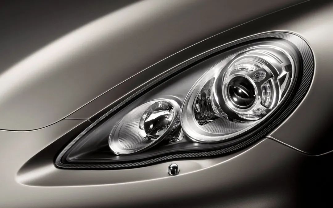 led汽车灯光的安全性与可靠性