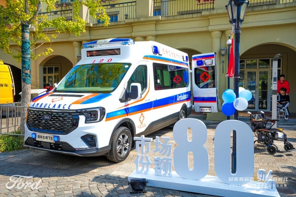全场景智慧轻客,江铃福特全顺t8满足物流客运改装场景新需求