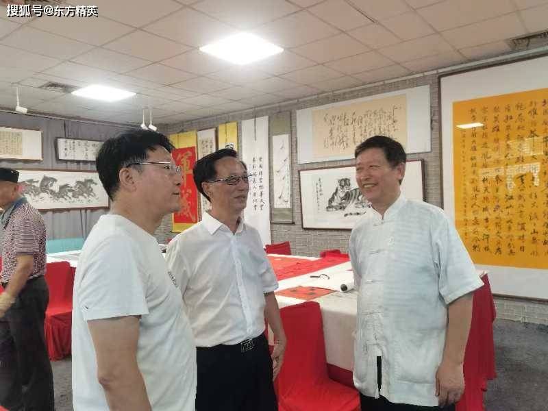 以及参展作品的书画家有:李羡唐,王象春,石双明,张光明,孙金利,陈德环