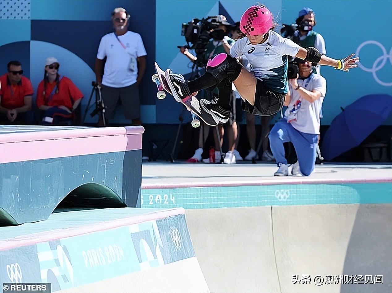 巴黎奥运会成功"逆袭"夺下冠军,澳洲14岁女孩打破68年纪录!