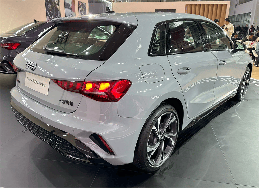 奥迪a3l价格及图片报价三厢四座车(奥迪a3三厢新款价格及图片)