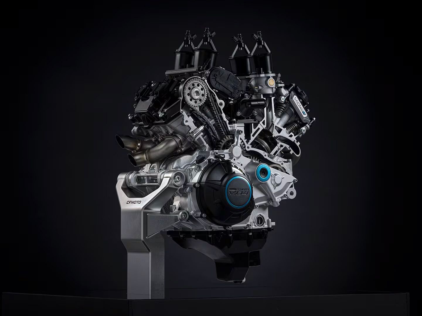 04公升级概念引擎209匹,反向曲轴,v型四缸