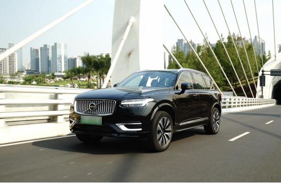 沃尔沃XC90 T8：百年匠心与人文关怀的完美融合