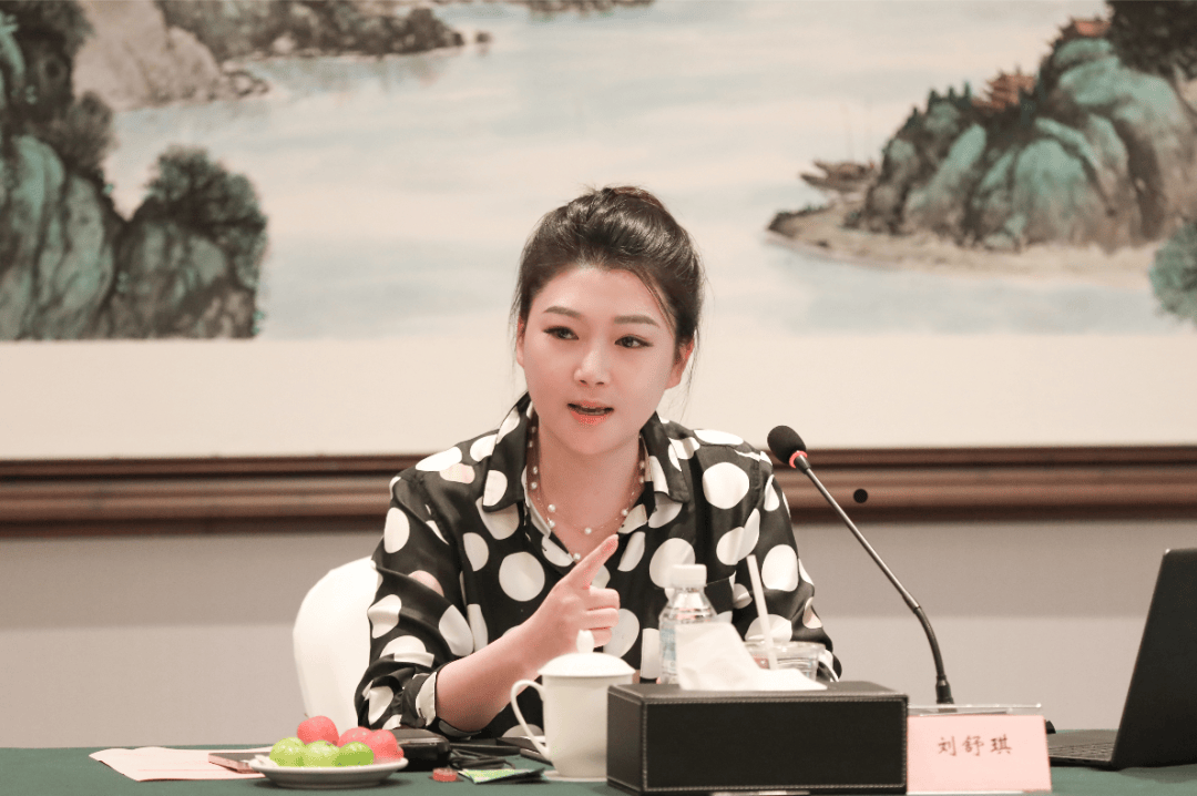 两年痛失2000亿,通威减产止血,光伏女首富任性不认命_财富号_东方财富网