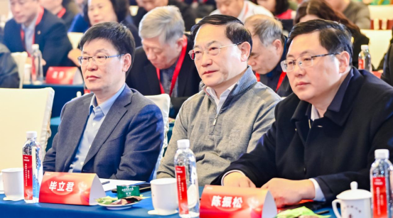 力量钻石北京展示中心落成!