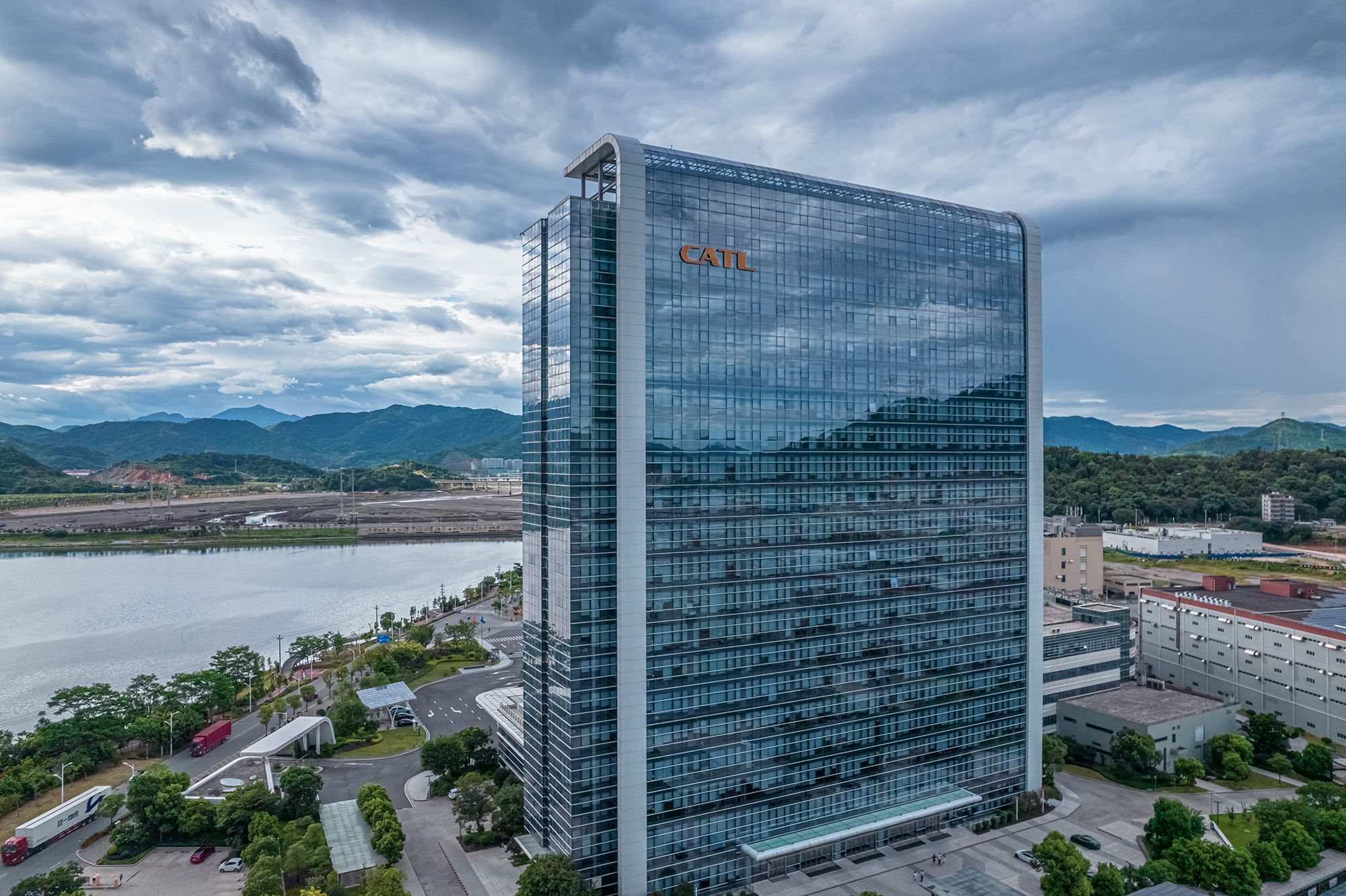 宁德时代持续高强度研发投入,实现行业最全布局_财富号_东方财富网