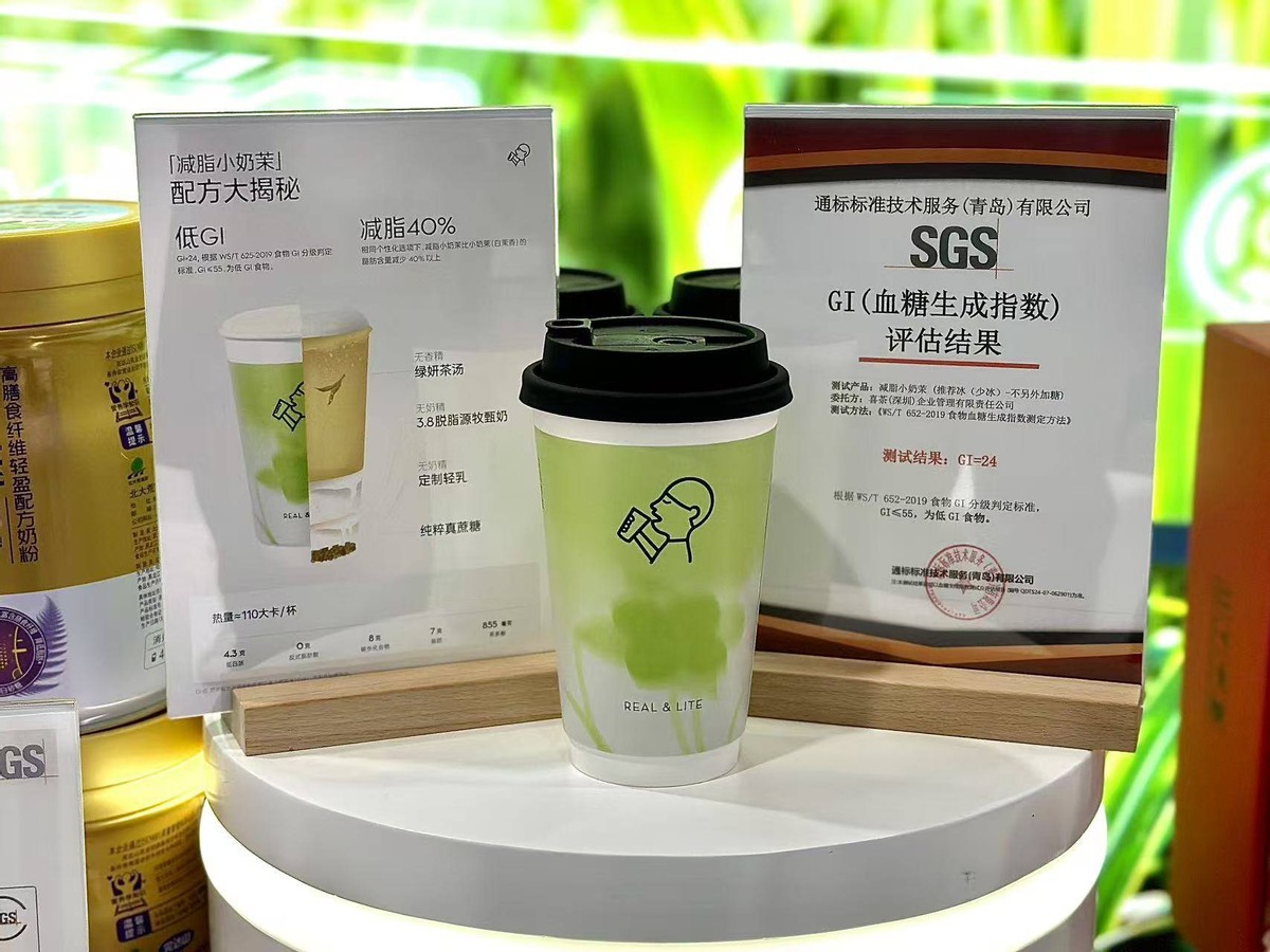 美團(tuán)等民企為騎手“上社?！保洪W現(xiàn)三重積極意義