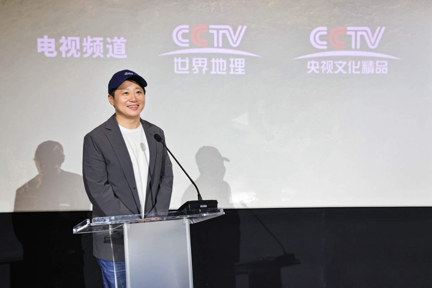 BBC全新史前科学纪录片《与恐龙同行》 5月28日正式上线 尖端视效还原史前传奇 BBC全新史前科学纪录片《与恐龙同行》 5月28日正式上线 尖端视效还原史前传奇