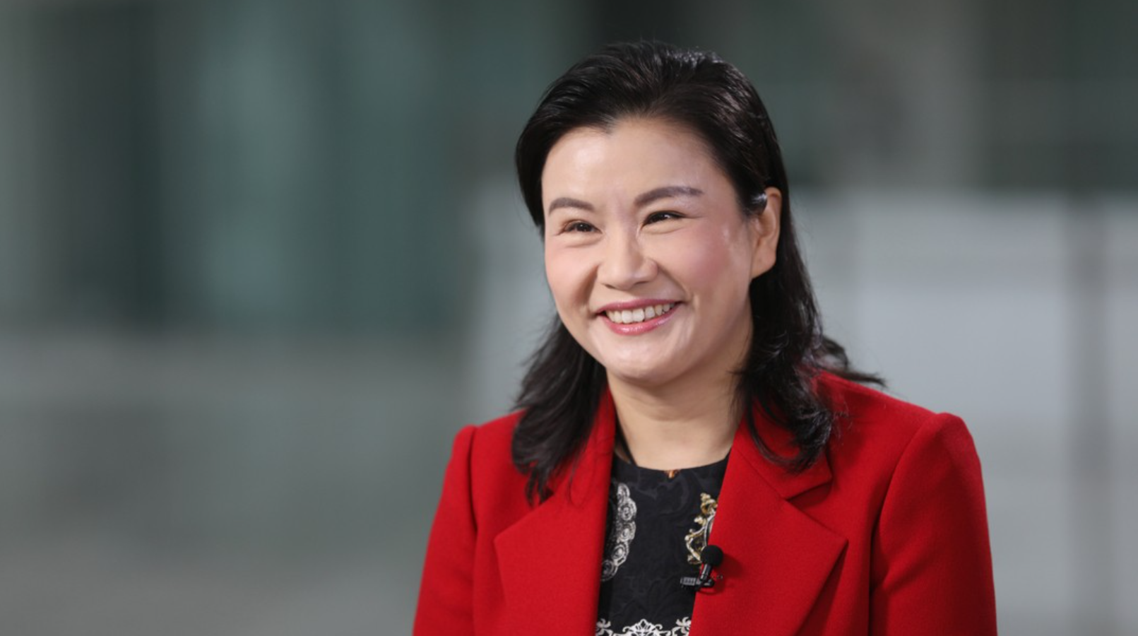 蓝思科技周群飞:港股 ipo 能否破解 "果链" 依赖困局?