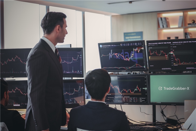 基金交易员是做什么的