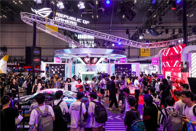 BW2025盛大开幕,ROG电竞显示器全员集合,高能表现惊艳全场!