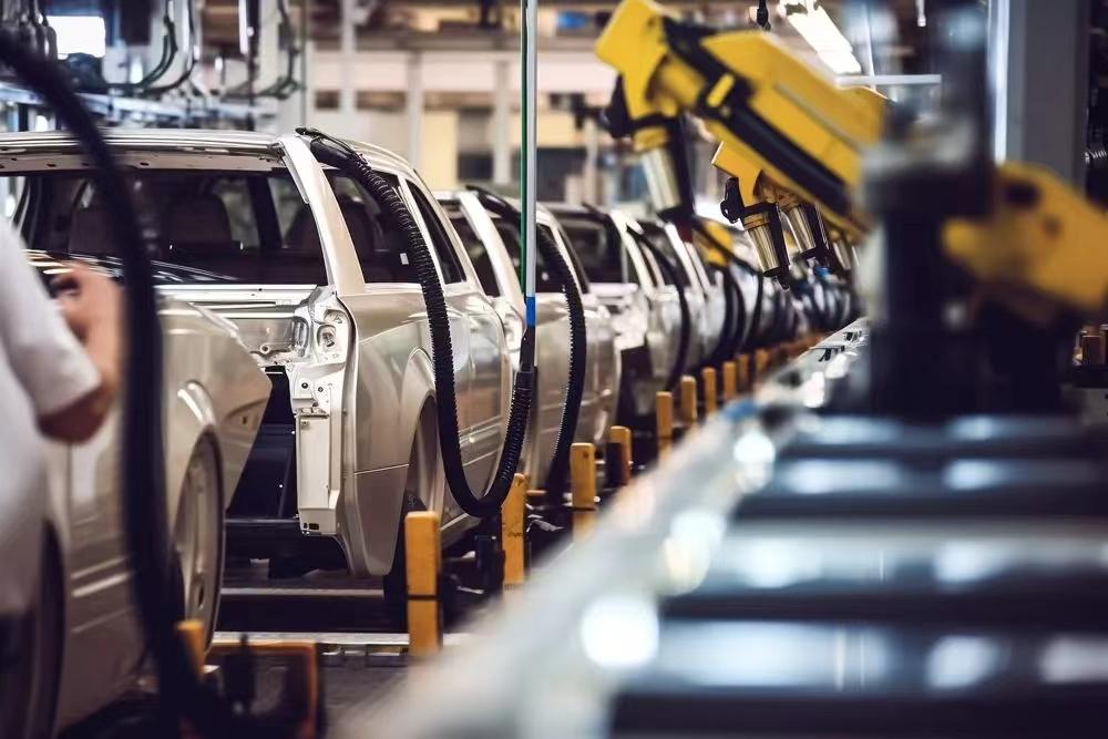 前7月汽车产销同比大幅增长 行业活力持续释放