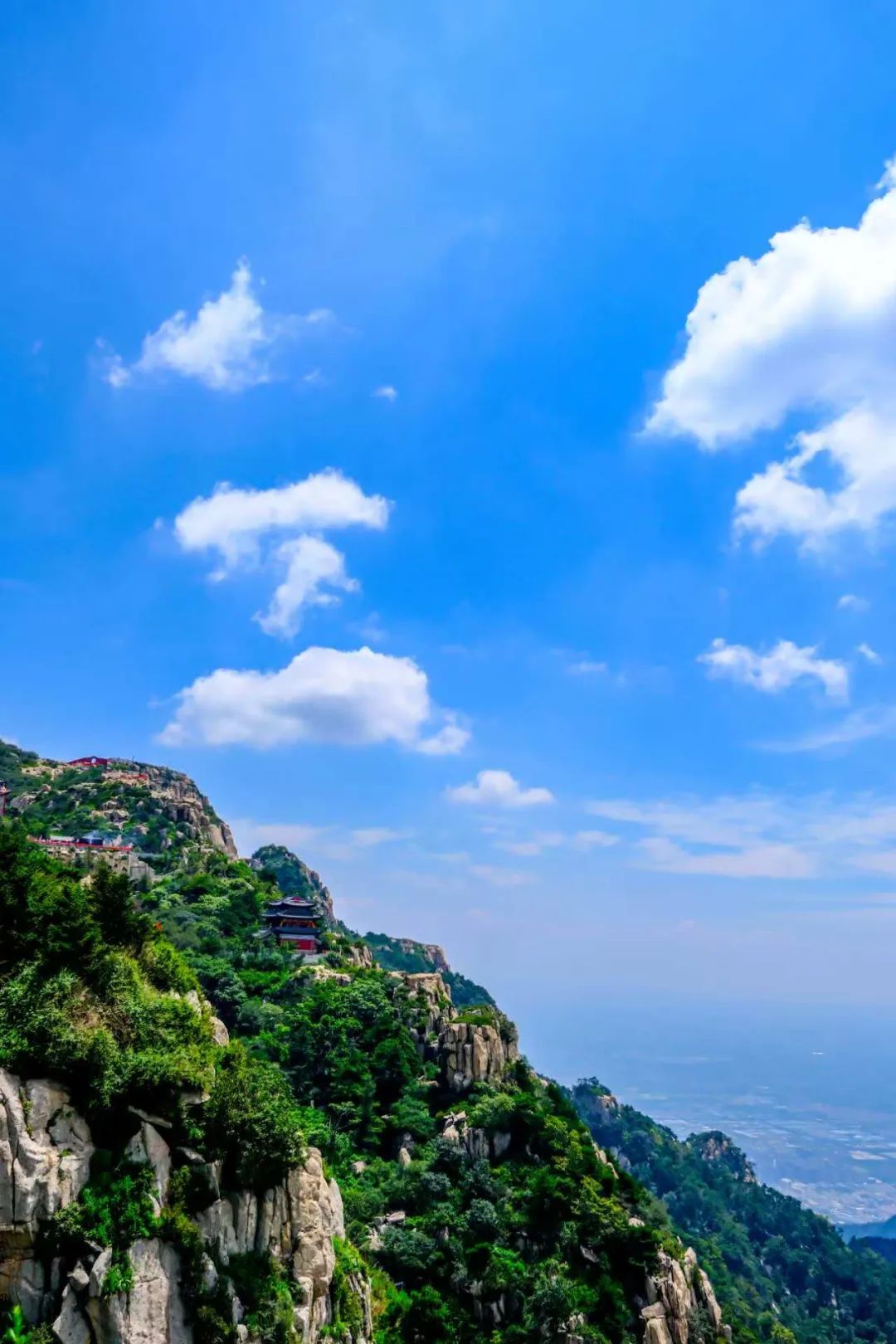 泰山之巅:风云变幻里的华夏印记