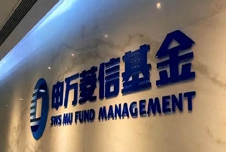 凤凰体育- 凤凰体育直播- 凤凰体育APP笑死自选了八个基金其他六个板块都涨没买唯独买了天天跌的证券和创新药