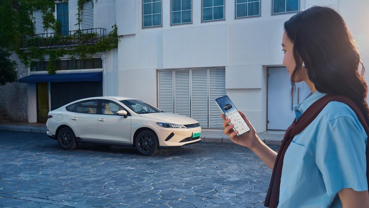 家轿冠军国庆献礼 第二代秦PLUS上新6.98万元起-科记汇