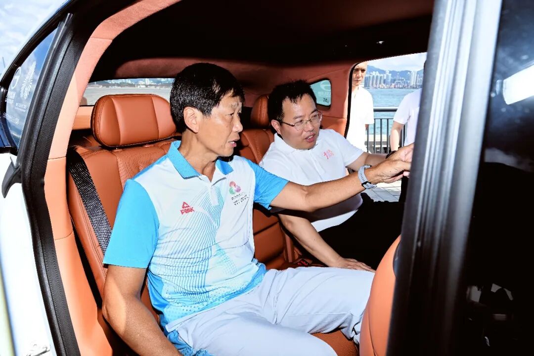 180辆“右舵版”昊铂HT正式交付香港赛区,广汽昊铂全力护航十五运会-科记汇