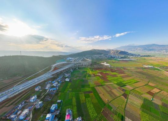 会聚山河壮志 巧筑幸福坦途——写在会巧高速建成通车之际